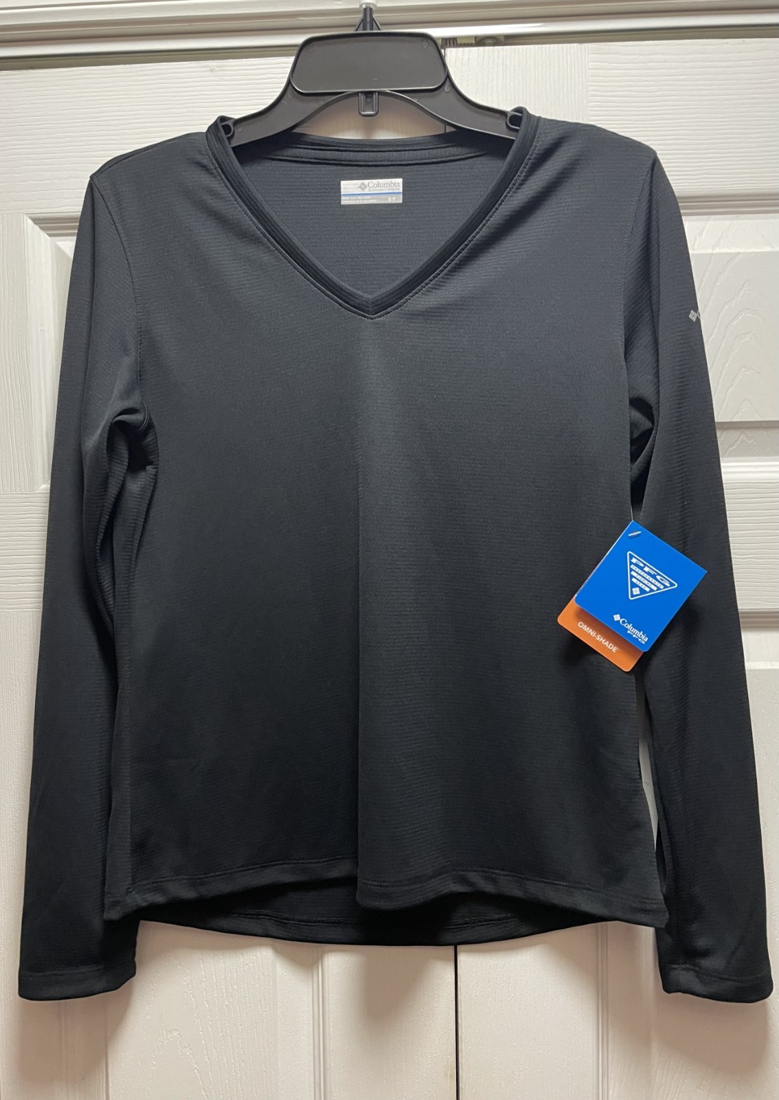 Columbia PFG Women’s Omni-Shade Long Sleeve V-Neck Shirt Black S/P NWT
