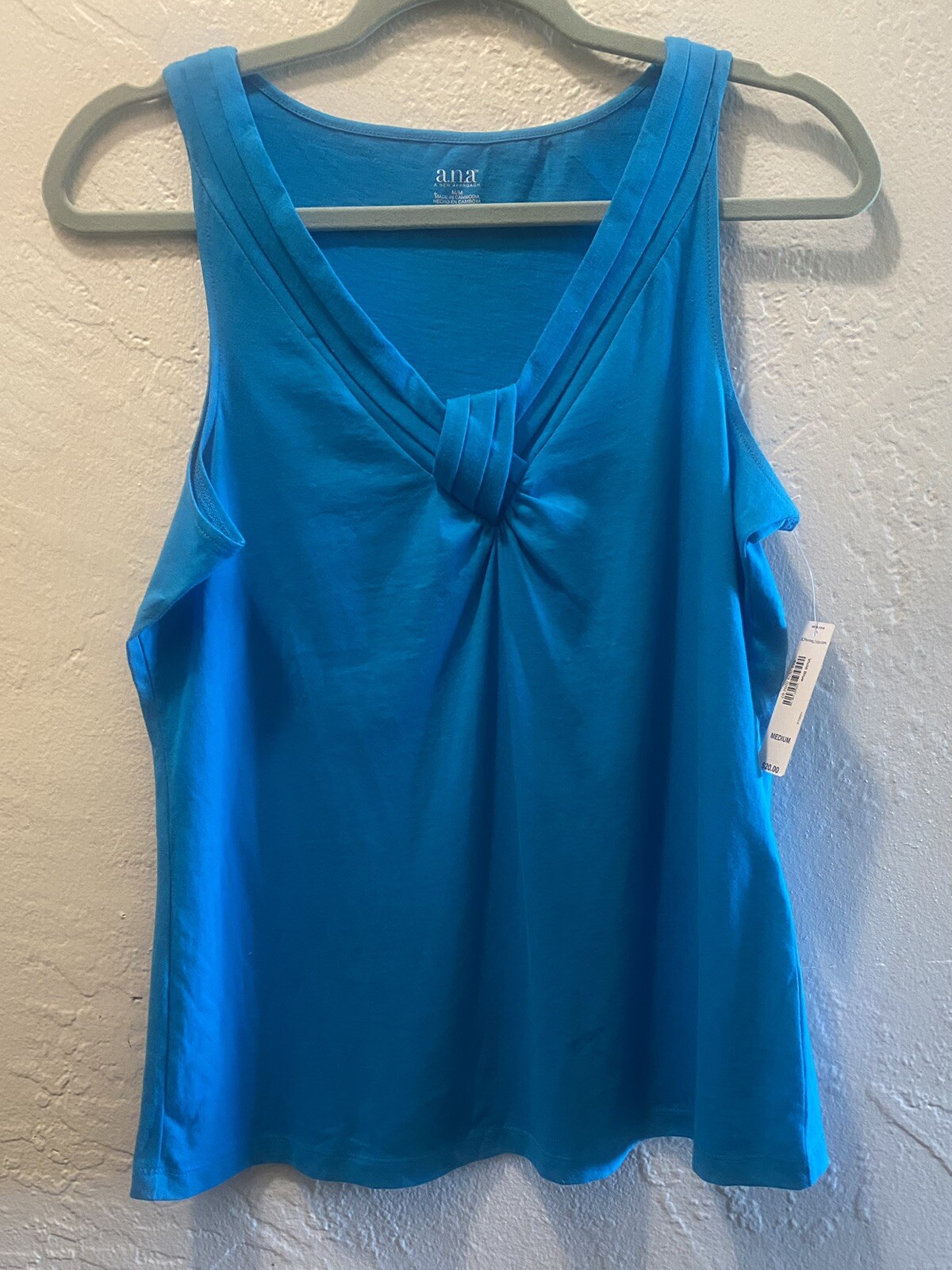 NWT a.n.a. Turquoise blue￼ Stretch Cotton Top Women’s Size Medium