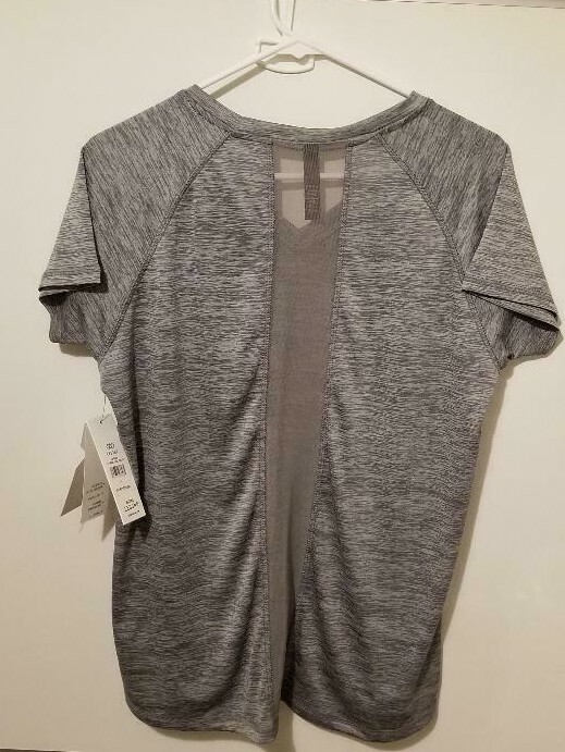 LEG3ND LADIES TOP Women’s active wear, Size L