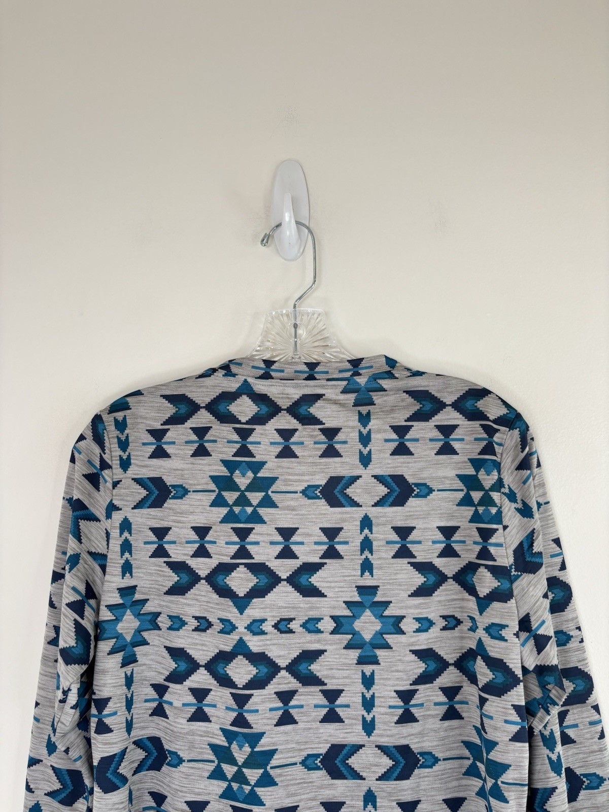Ariat TEK Top Aztec Print Active Wear Medium Gray/Teal Long Sleeve Southwestern