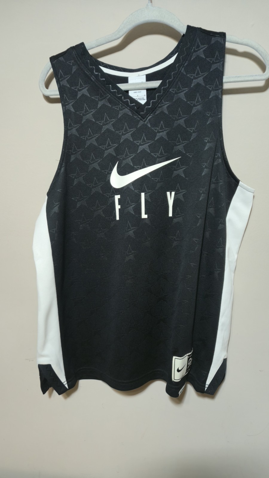 Nike FLY Standard Issue Women’s Basketball Jersey Black Size LARGE DX3952-010