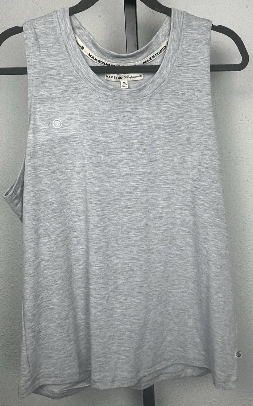 Max Studio Performance Tank XL Gray Cutout Back Wicking Athletic Yoga Pilate NWT