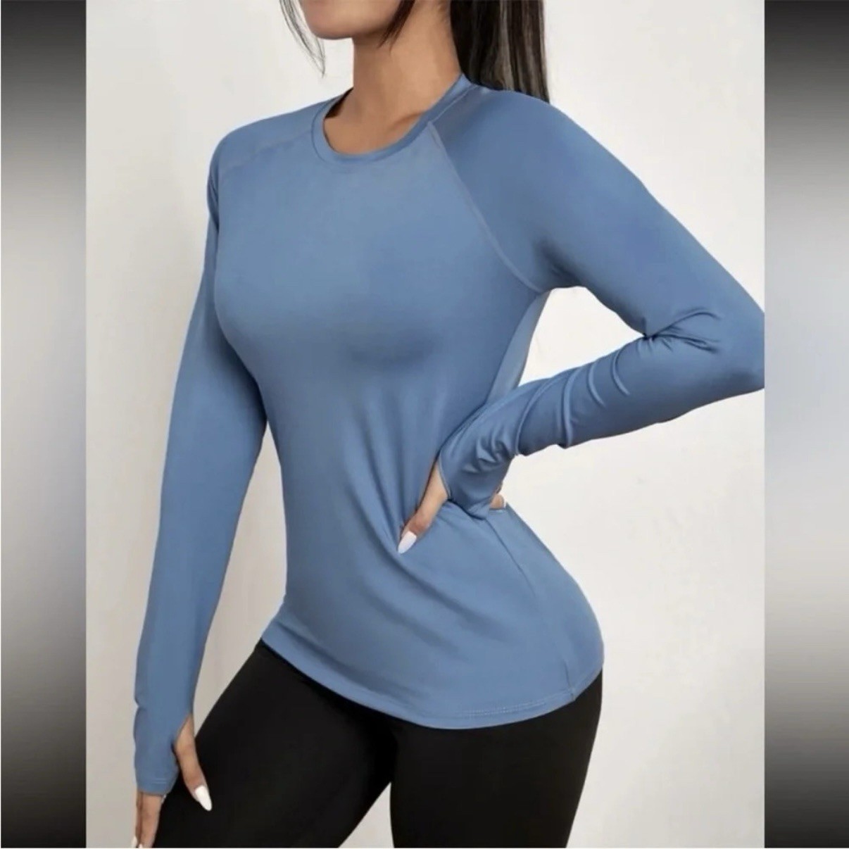 SHEIN blue long sleeve workout top women’s size medium