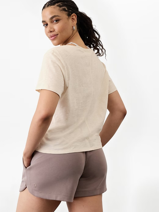 New Athleta M Essential Slub Supima Cotton V-Neck Short Sleeve Tee Bone Medium