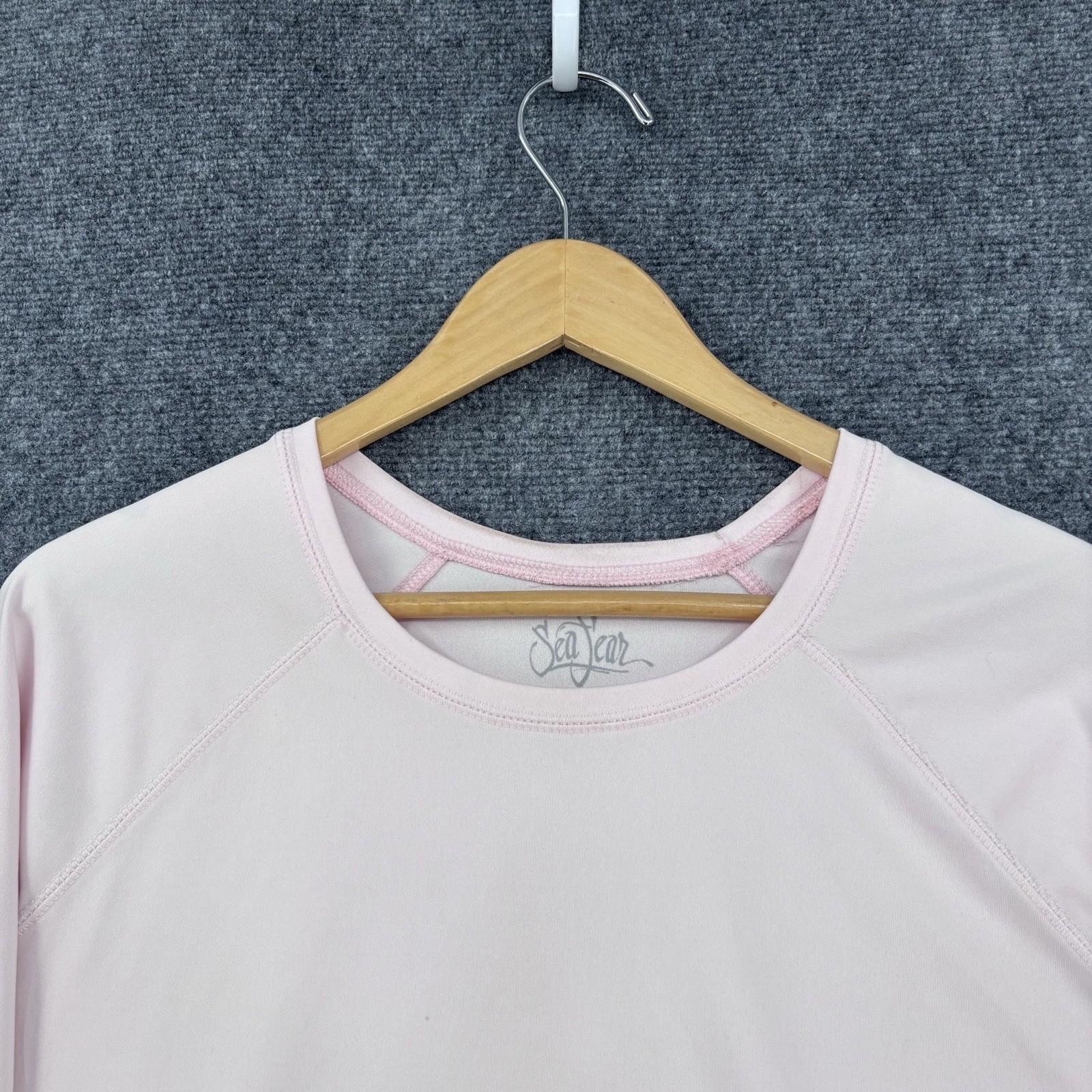Sea Fear Sea Turtle Light Pink Performance Wear Long Sleeve UPF50 Women’s XL