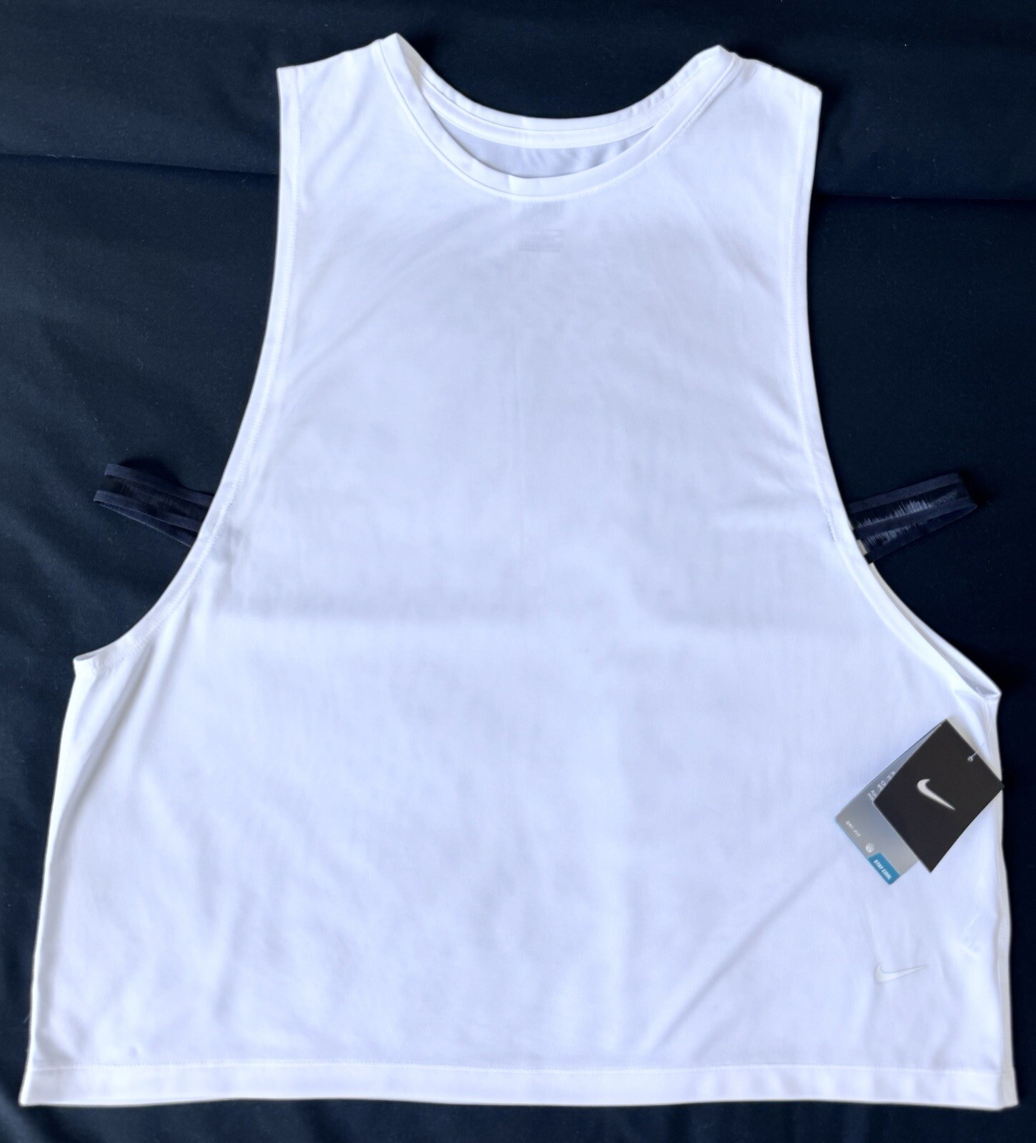 Nike Women’s Dry Fit Muscle Tank Top – Breathable – White – Size XL – NWT