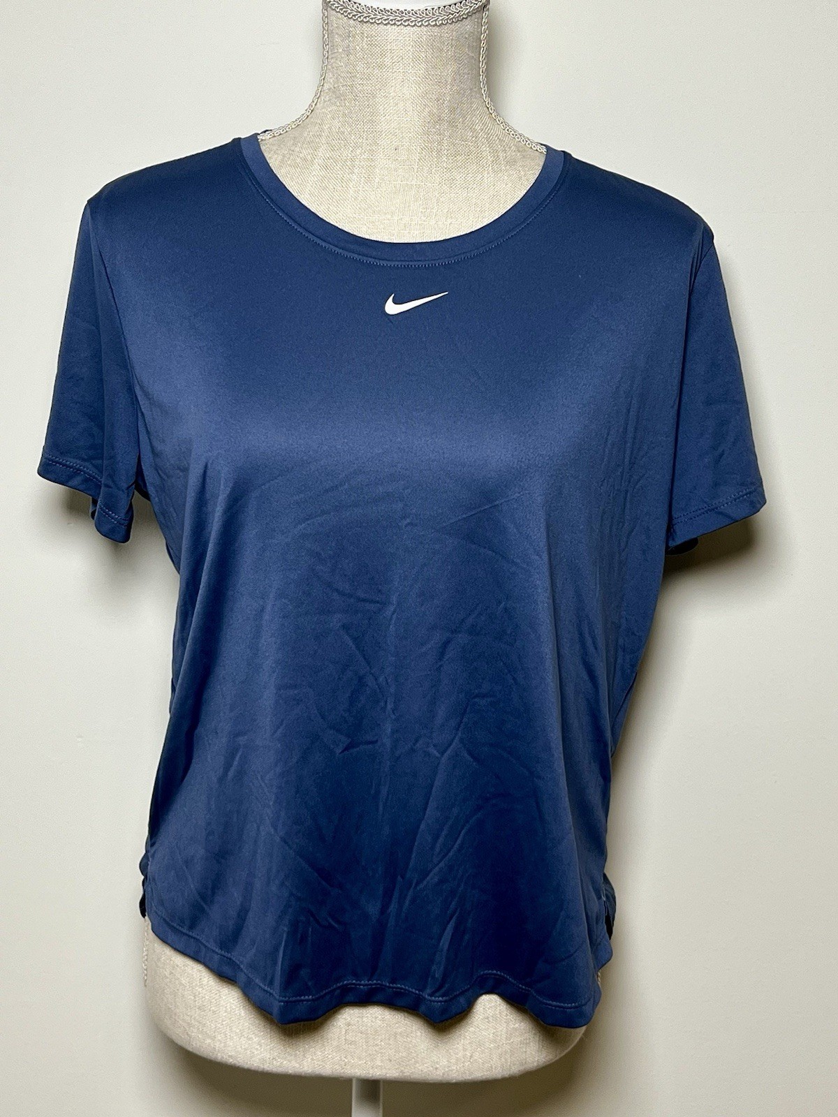 Nike Dri-Fit Blue Short Sleeve Athletic Tee Women’s Size M Athleisure Yoga Run