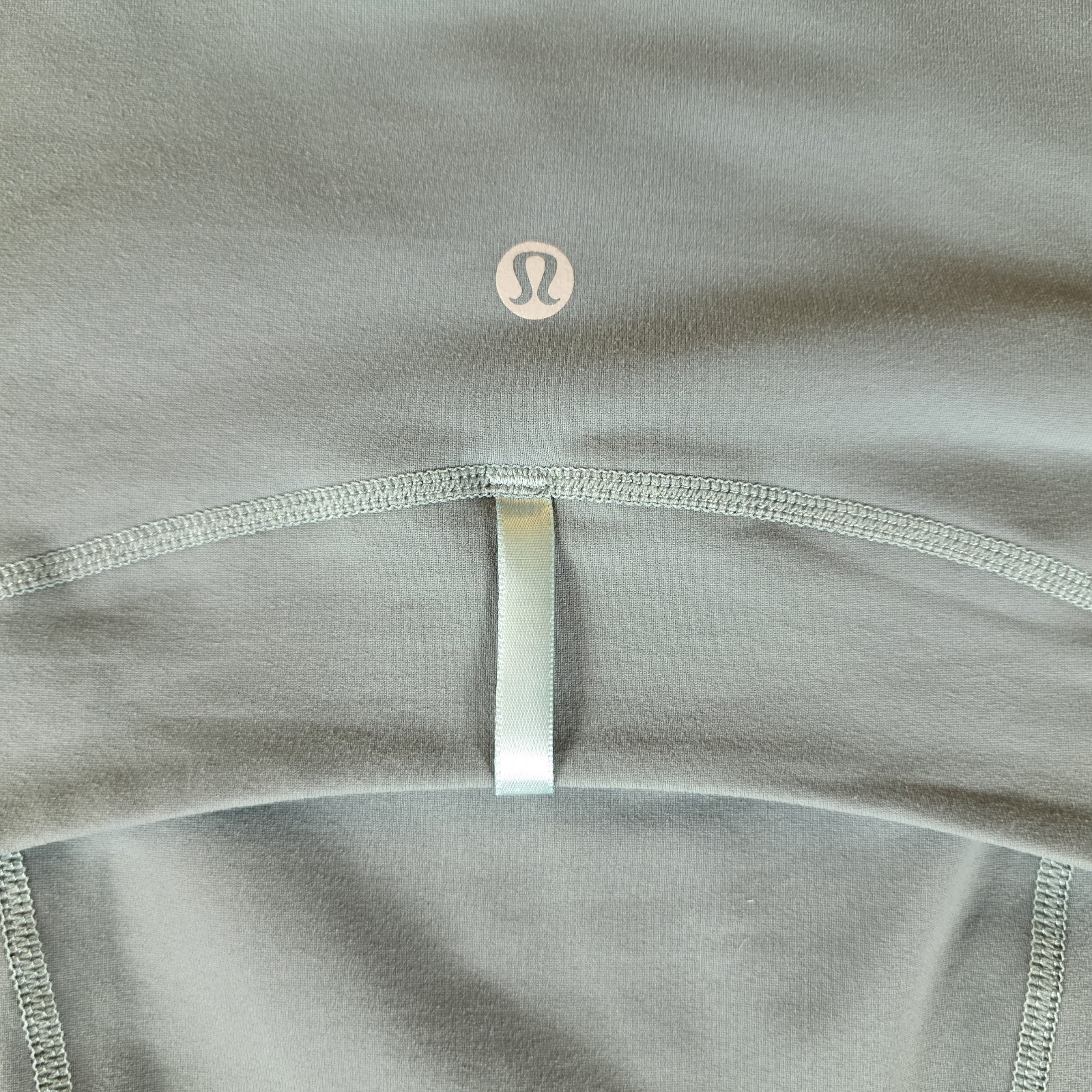 Lululemon Define Jacket Grey Eucalyptus Nulu Full Zip Green Grey Sz 6 16″P2P