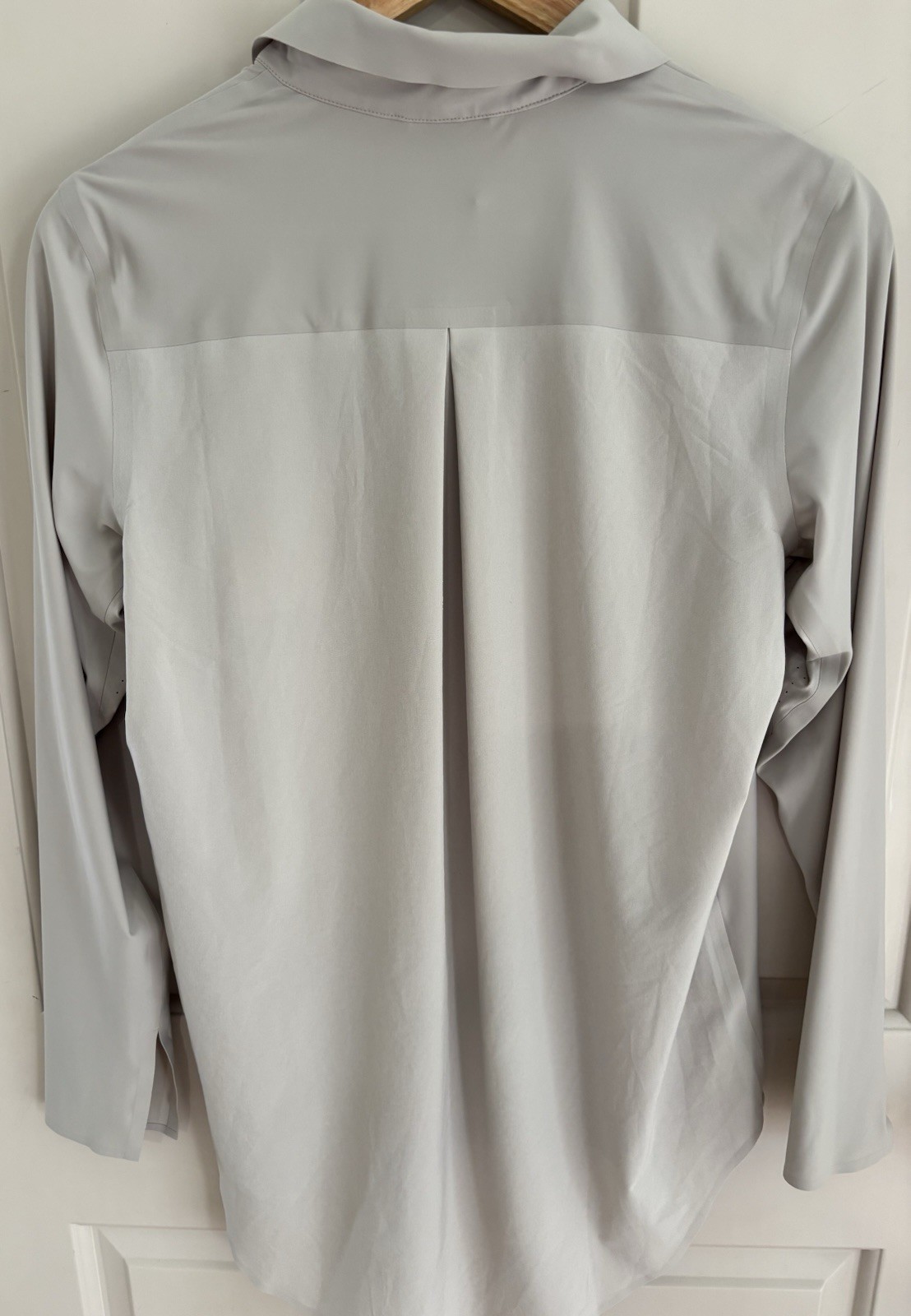 Athleta Women’s XS Solid Gray Collared Long Sleeve Button-Up Stretch Active Top