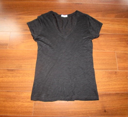 GOLDIE ~ Size XS ~ Black Slub 100% PIMA Cotton V-Neck Short Sleeve T-Shirt a15