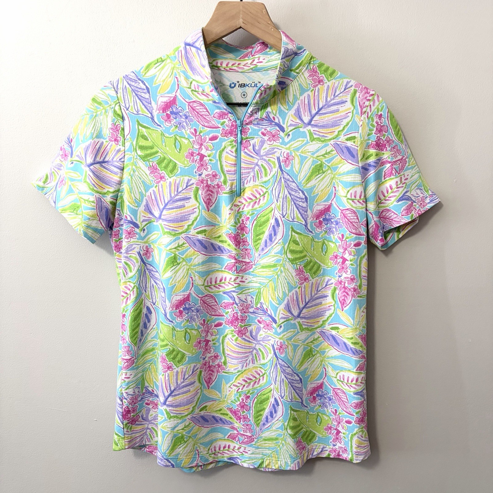 IBKUL Short Sleeve Mock Neck Top Tropical Floral Print Size Medium