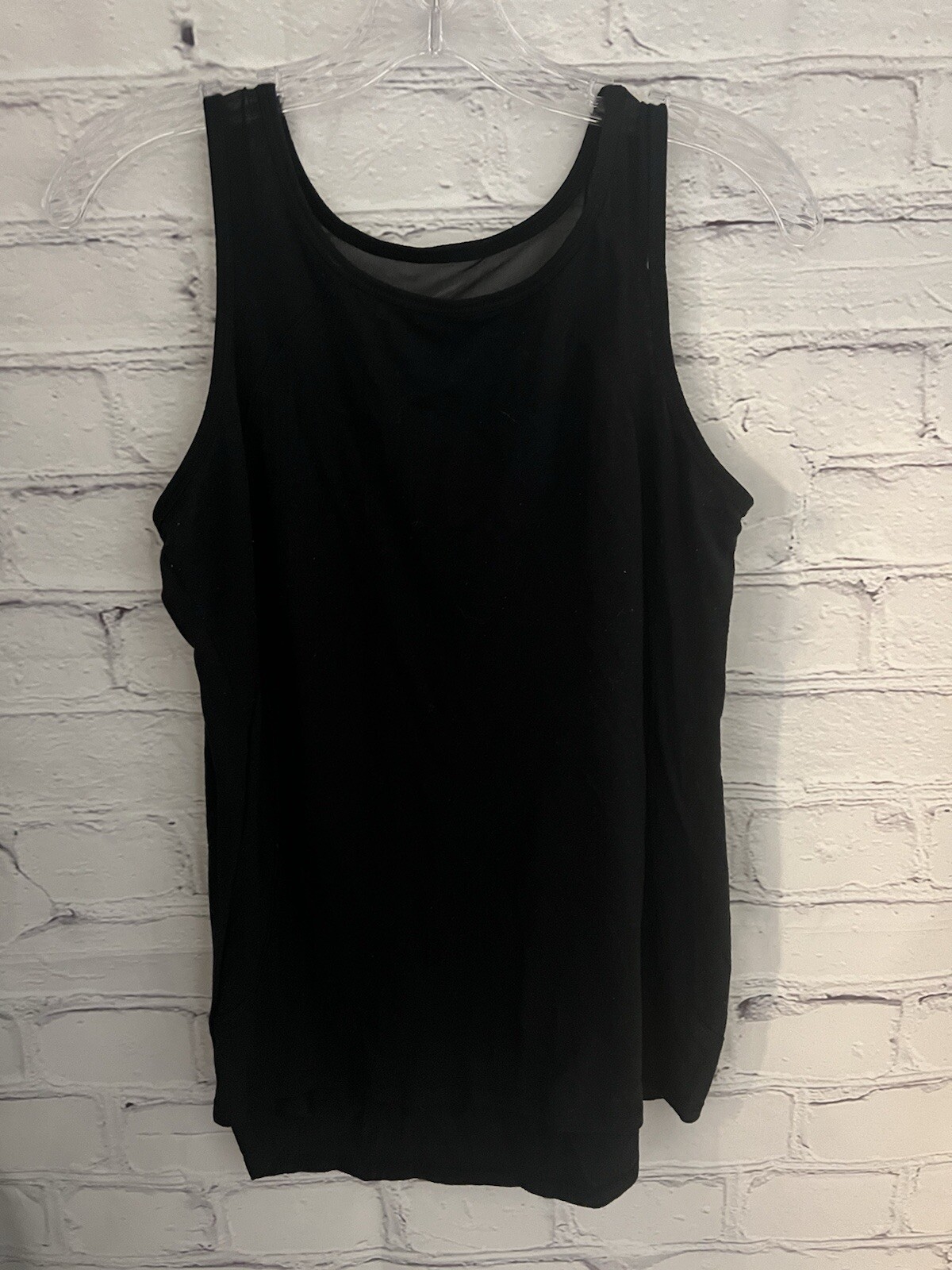 Zone Pro Solid Black Activewear Tank Top Poly/Rayon/Spandex Women’s Size Small