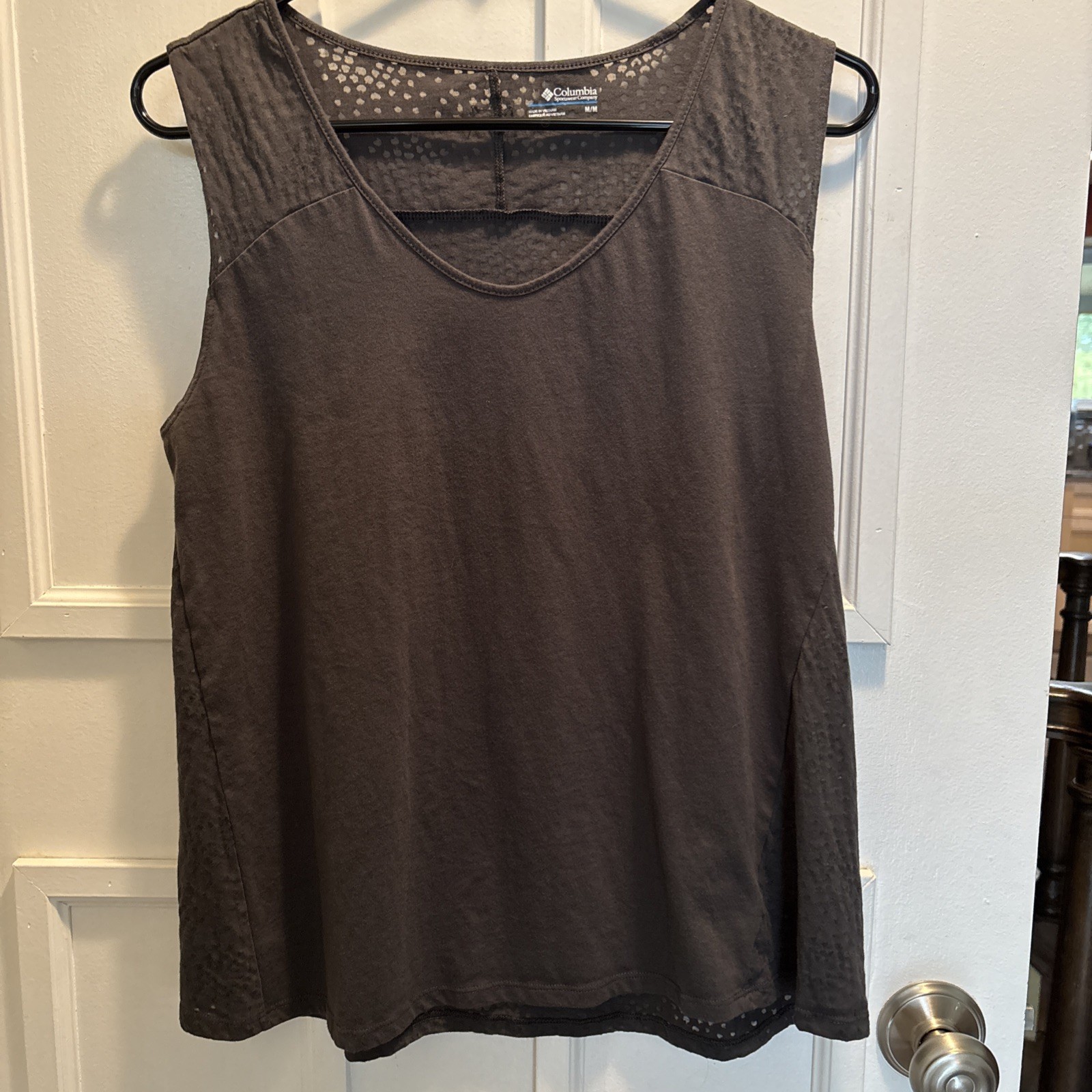 Columbia Women’s M Activewear Gray Tank Sleeveless Scoop Neck Solid Mesh Back