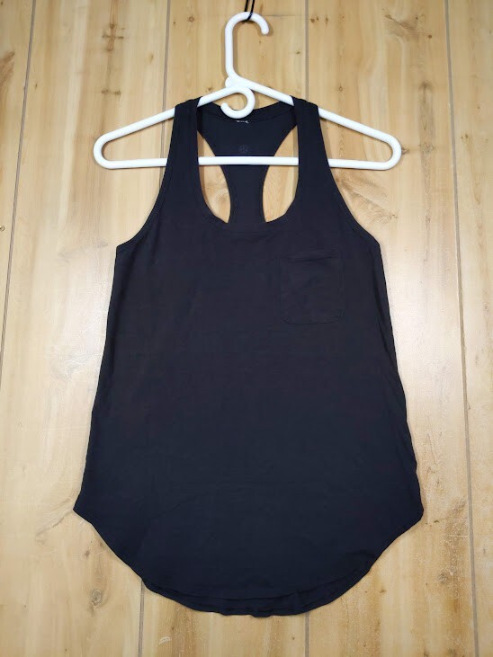 Lululemon Racer Tank Black Stretch Lightweight Bamboo Fabric Women’s 6 Vitasea