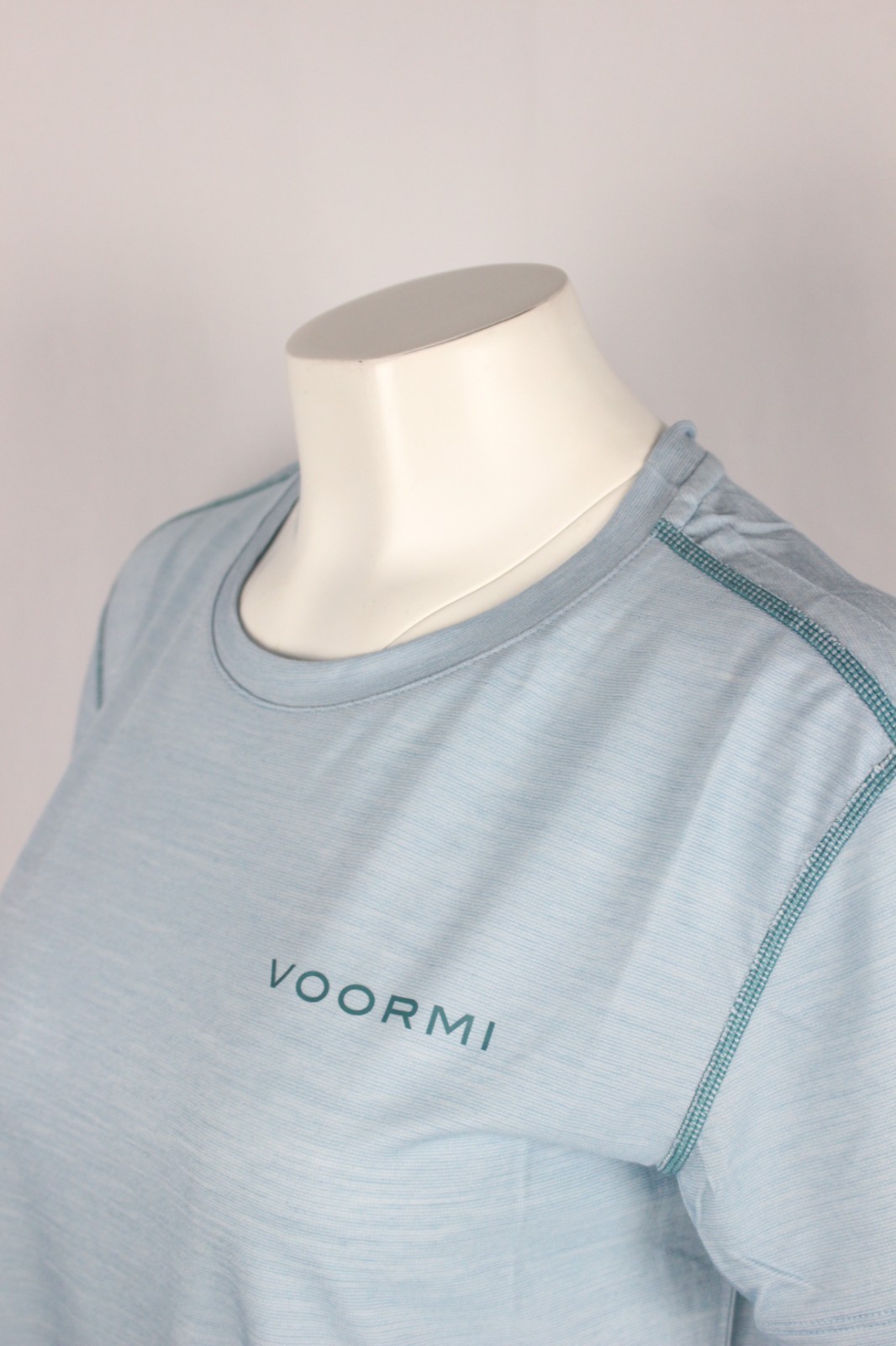 Voormi Women’s Short Sleeve Tech T Shirt Crew Neck Tourmaline Blue