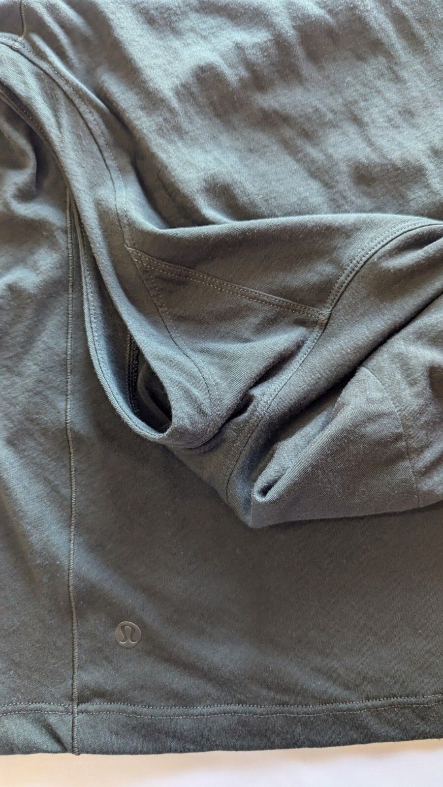 Lululemon Breathe-a-Wool Mock Turtleneck Tank Dark Olive Green Size 12 EUC