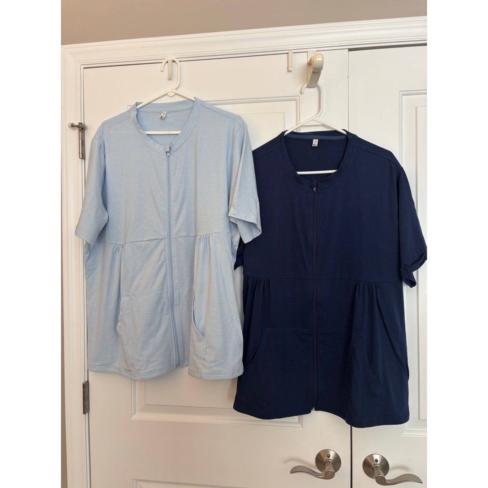 Post mascetomy bundle with 2 zip up shirts in 2XL and mastectomy pillow