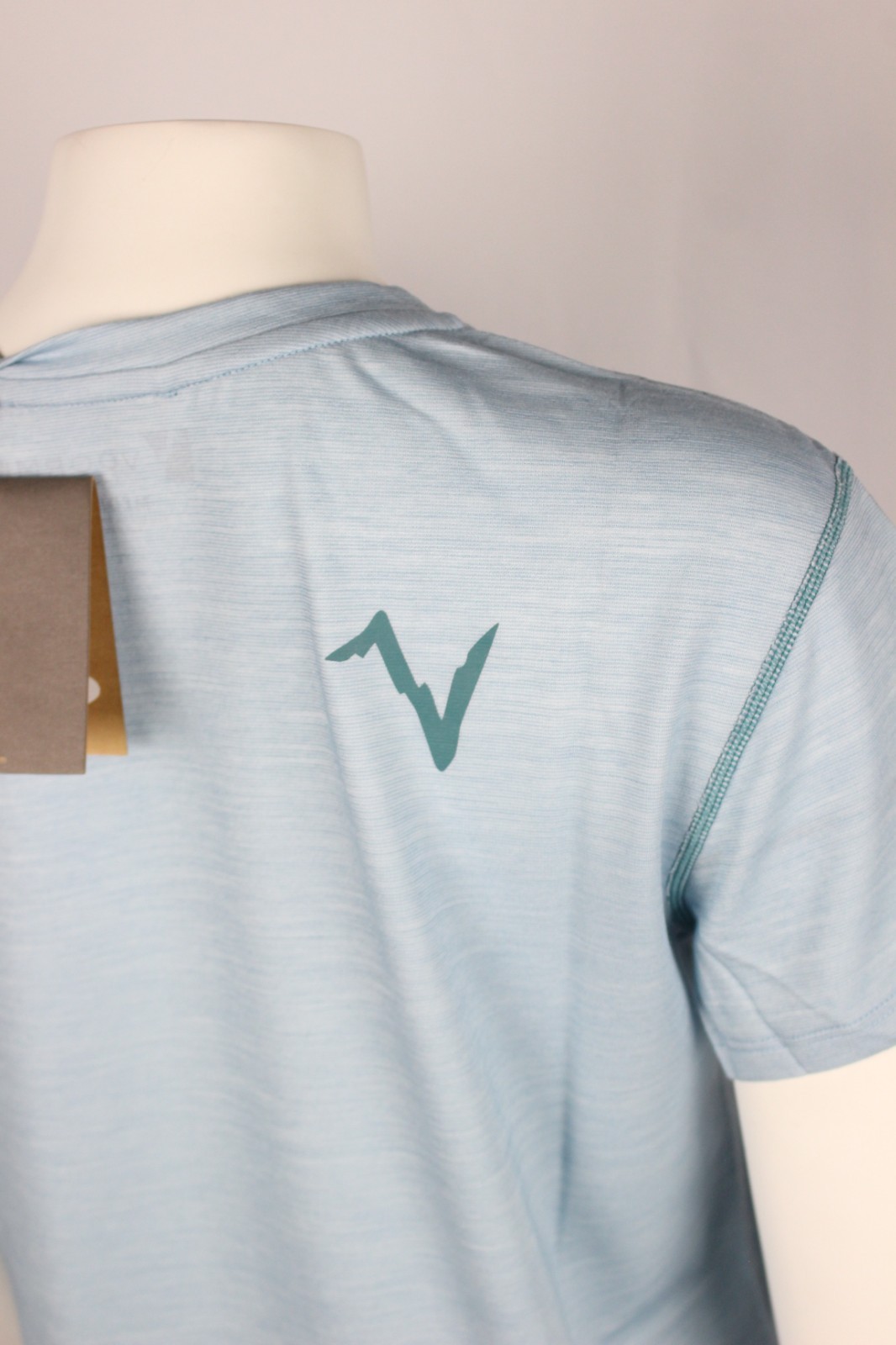 Voormi Women’s Short Sleeve Tech T Shirt Crew Neck Tourmaline Blue