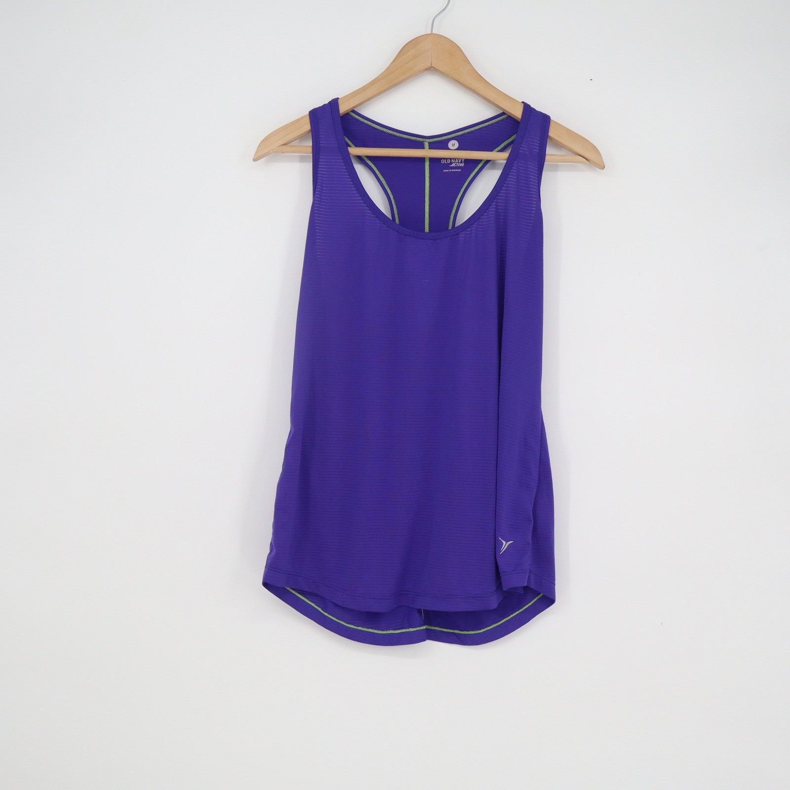Old Navy Active Womens Medium Purple Racerback Tank Top Semi-Fitted Gym Shirt