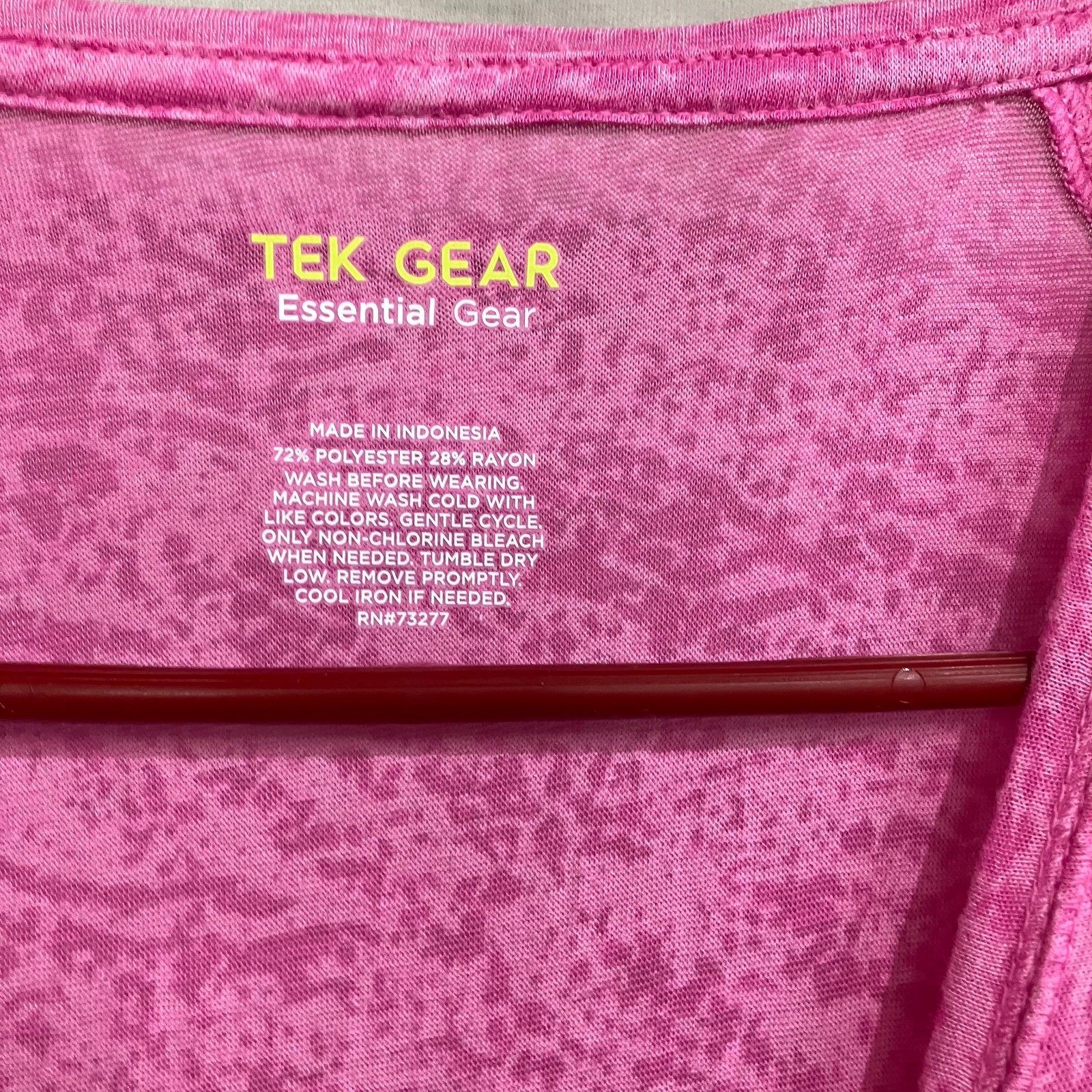 Tek Gear Essential Core Raglan Tee Shirt Women’s XL Hot Pink Crewneck S-Sleeves