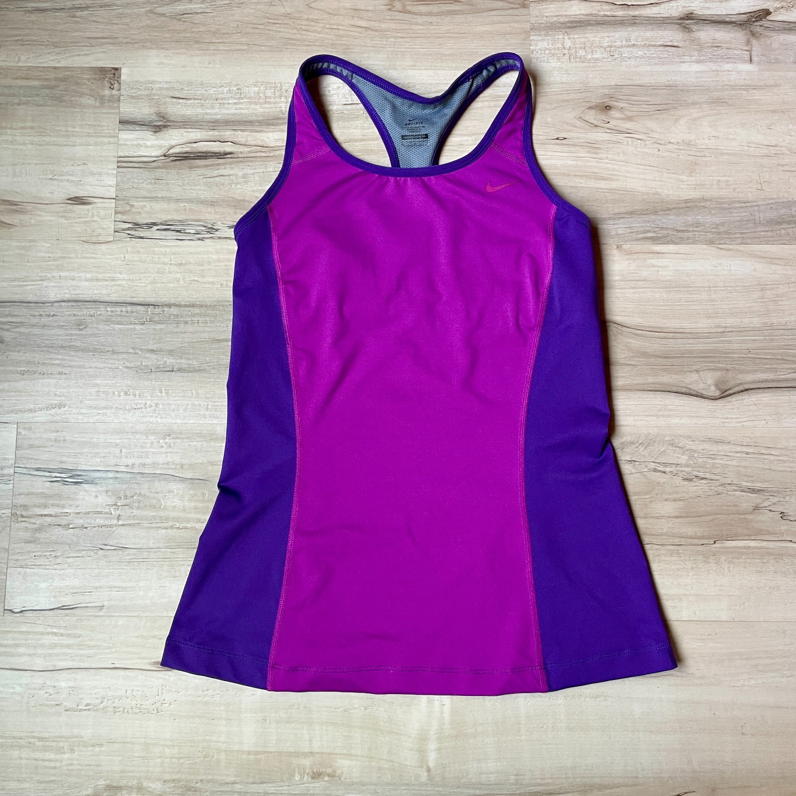 Nike Dry Fit Athletic Tank, Purple and Pink, Fitted size medium