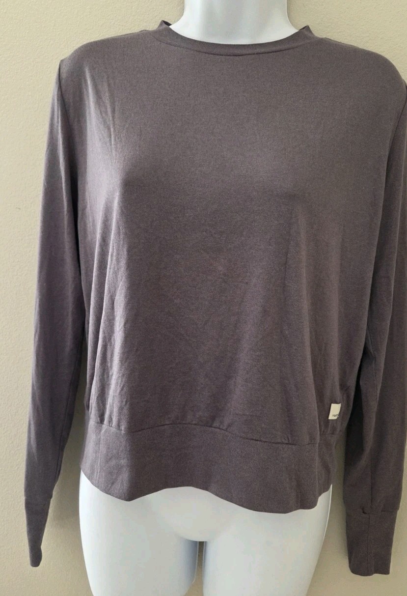 Vuori Daydream Crew Huckleberry Heather Long Sleeve Performance Top Womens Small