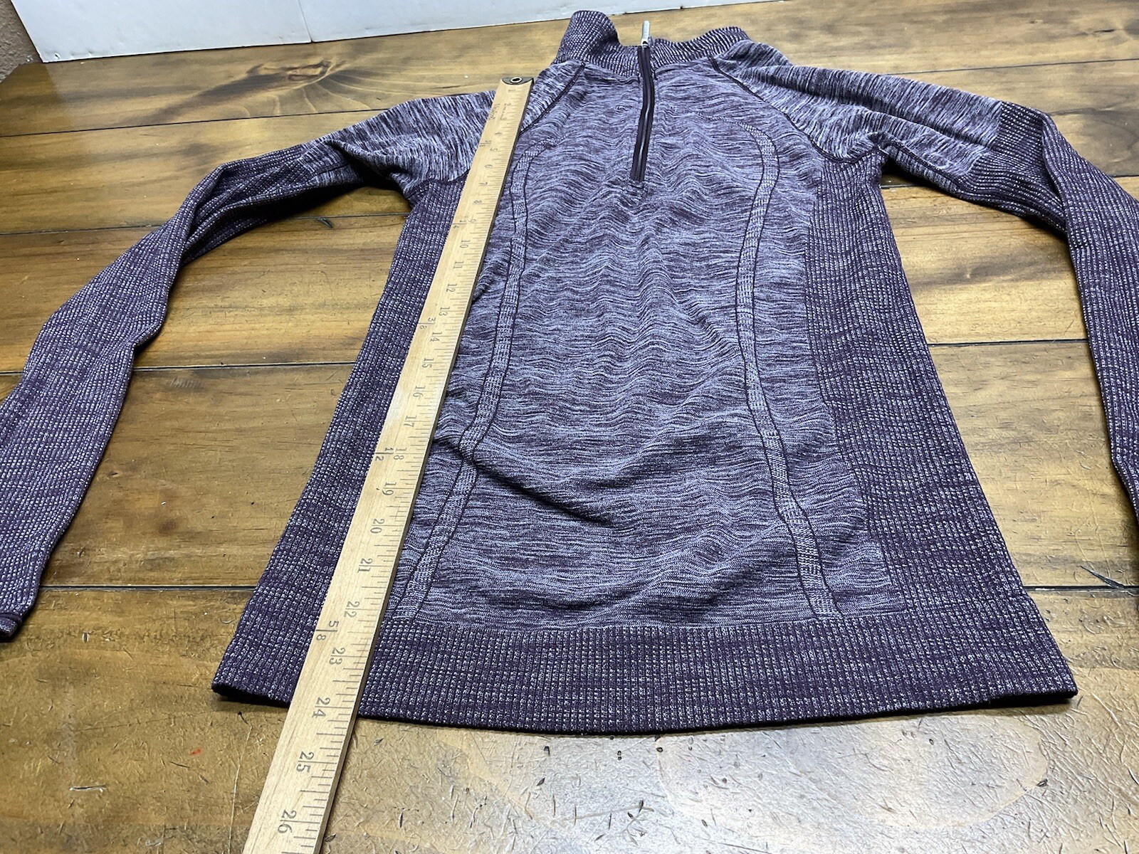 Lululemon Swiftly Wool 1/2 Zip Pullover Womens Size 8 Black Cherry Long Sleeve