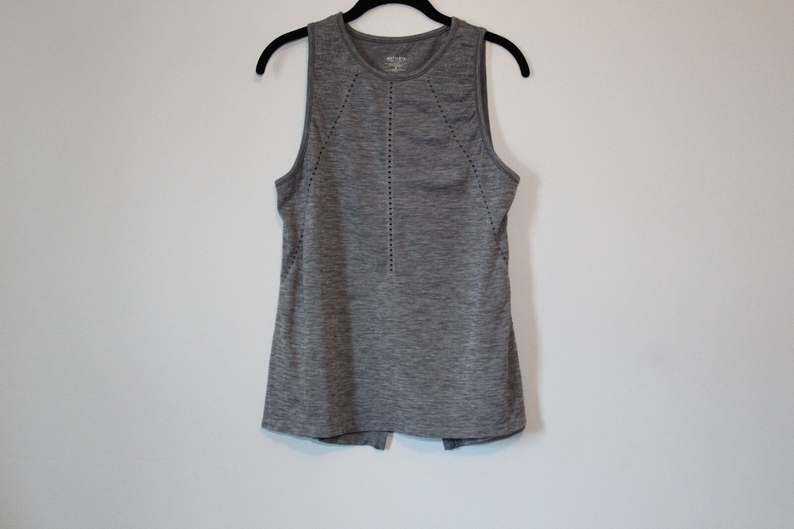 Athleta Foothill Athletic Perforated Tank Top Gray Women’s Size Small H14500