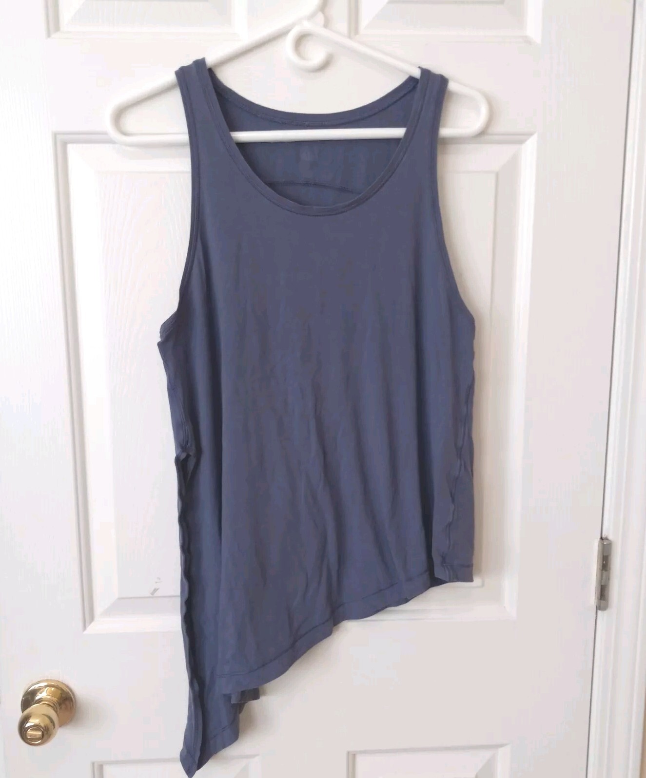 LULULEMON Purple Asymmetrical Tank Top Gym Yoga Walking Running 8