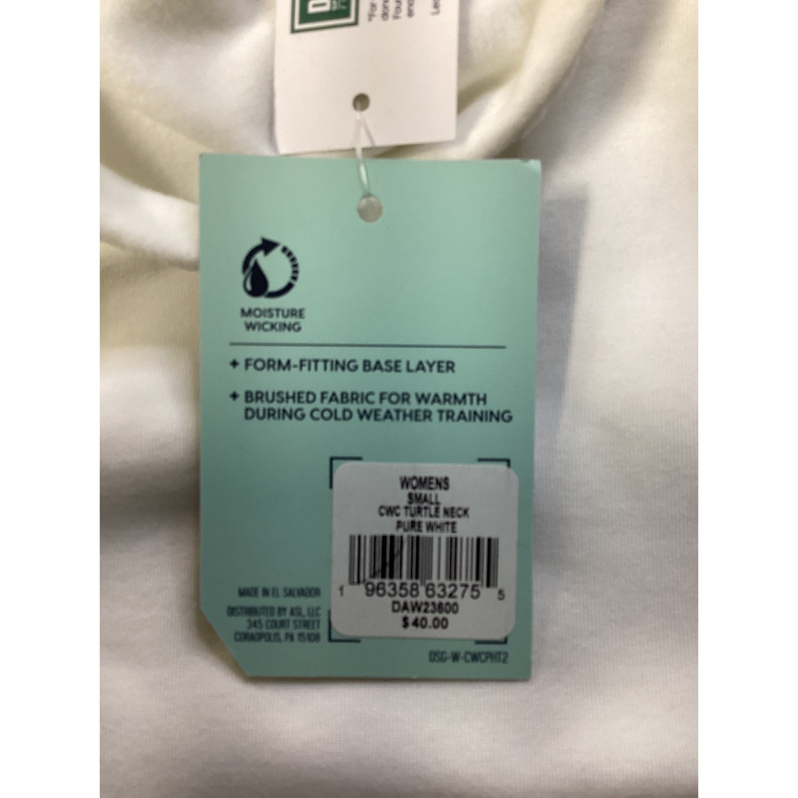 DSG Womens Cold Weather Compression Turtle Neck Pure White DAW23600 Small NWT