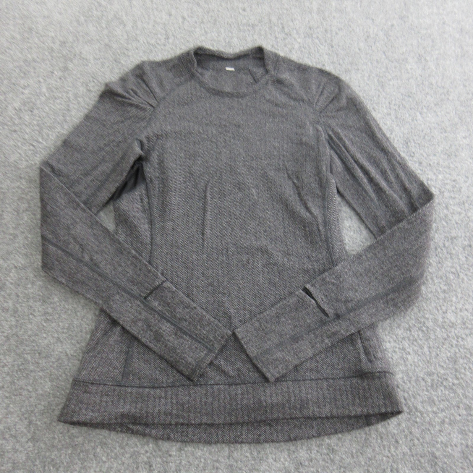 Lululemon Shirt Womens 6 Gray Herringbone Long Sleeve Thumbholes Athletic