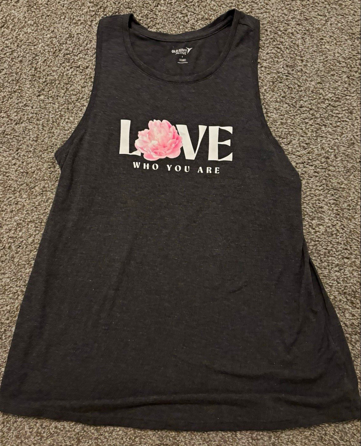Old Navy Active Go-Dry Moisture Wicking Women’s S Black Round Neck Graphic Tank