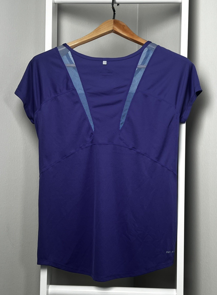 Nike Activewear Tee Shirt Womens M Purple Blue Mesh Athletic Dri-Fit EUC