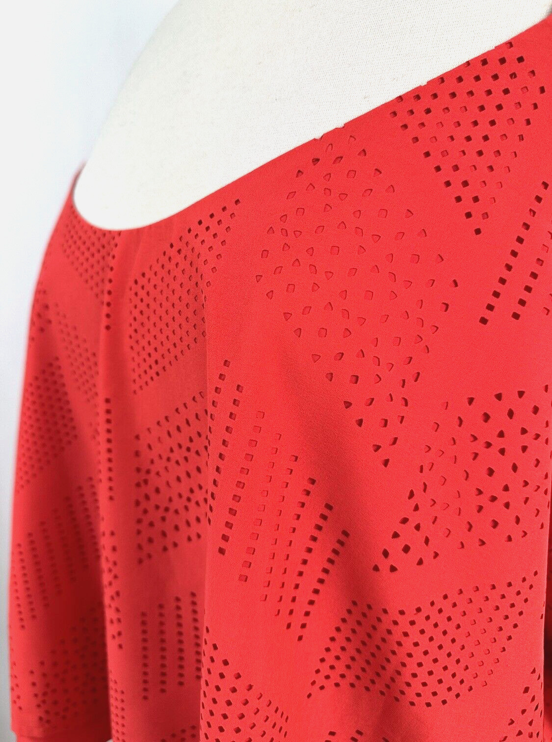 Athleta Perforated Cami XL Saffron Red Orange Athletic Tank Adjustable Strap NWT
