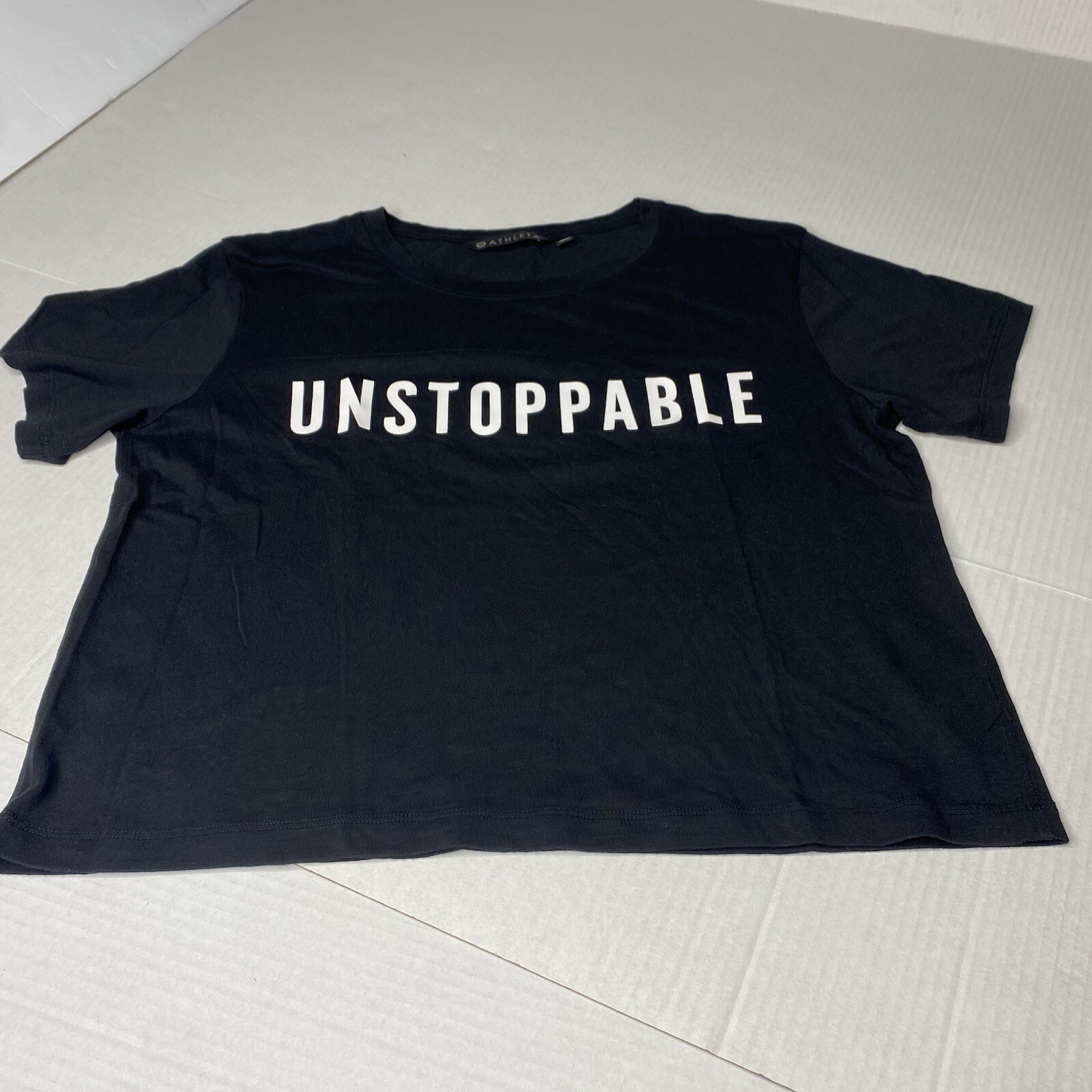 ATHLETA Womens Small Black White UNSTOPPABLE Daily Organic Graphic Cropped Tee