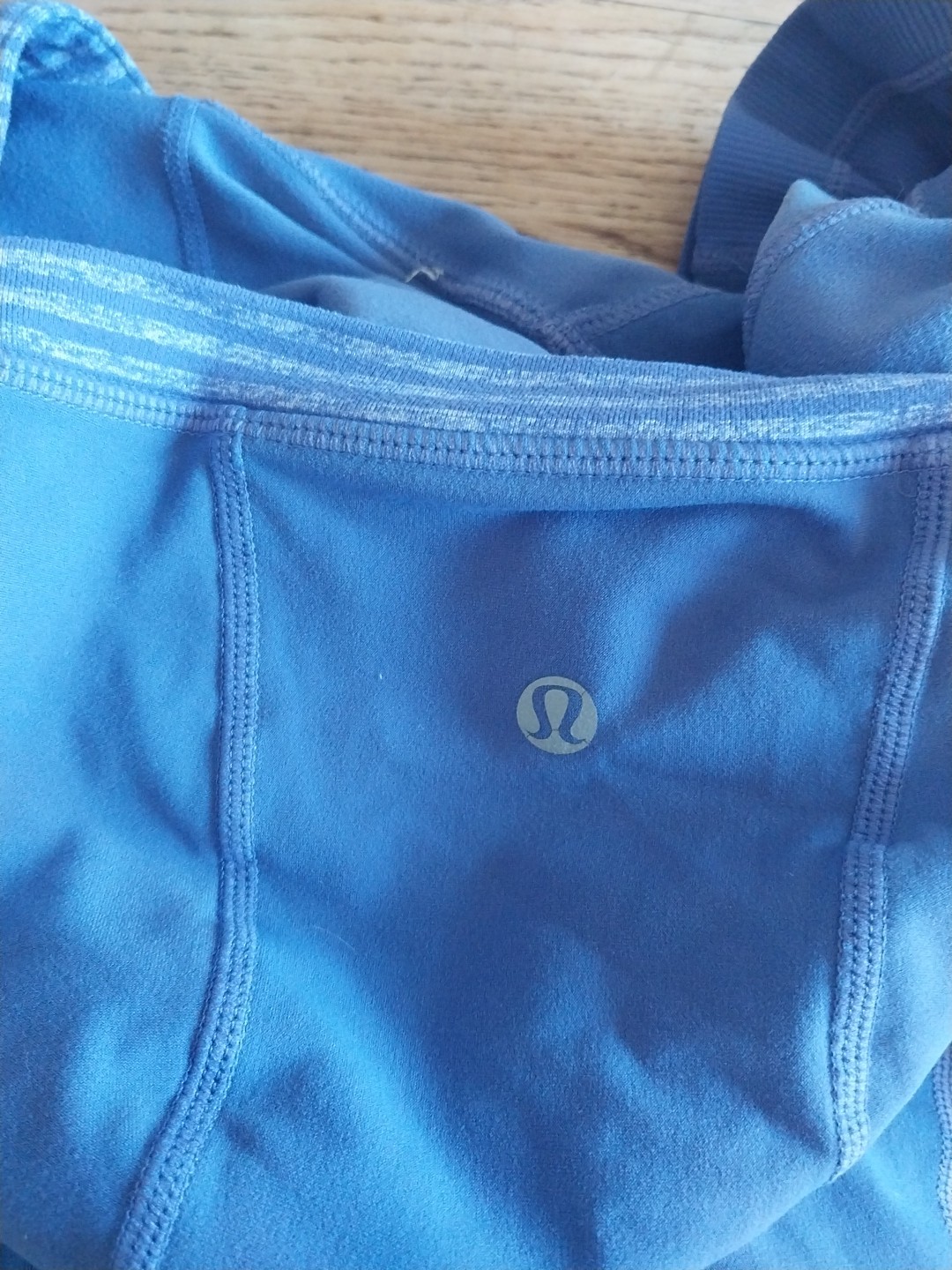 Lululemon Run: For It Pullover Purple half zip up Womens Sz 8 Hooded Warm Hands