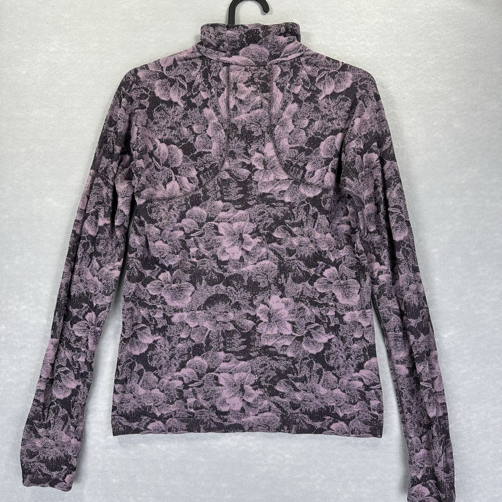 Athleta Pullover Womens Small Momentum 1/2 Zip Long Sleeve Floral Top Stretch