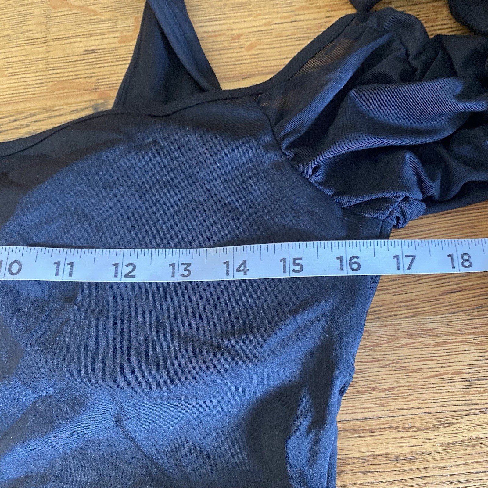 Halara Long Sheer Ruched Sleeve Halter Crop Top Sz Large Black Zip Front New