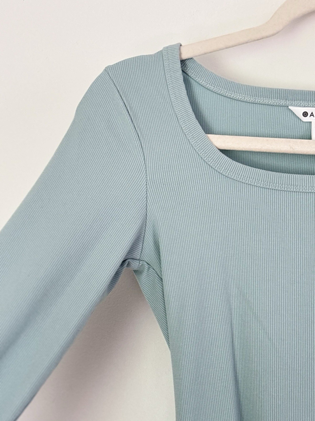 Athleta Ribbed Square Neck Long Sleeves Tee Size XS