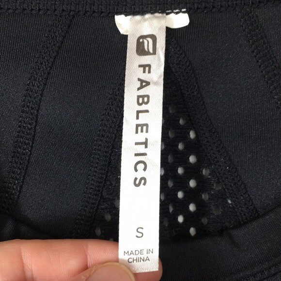 Fabletics Black Athletic Top Womens Small Long Sleeve Tee Neoprene