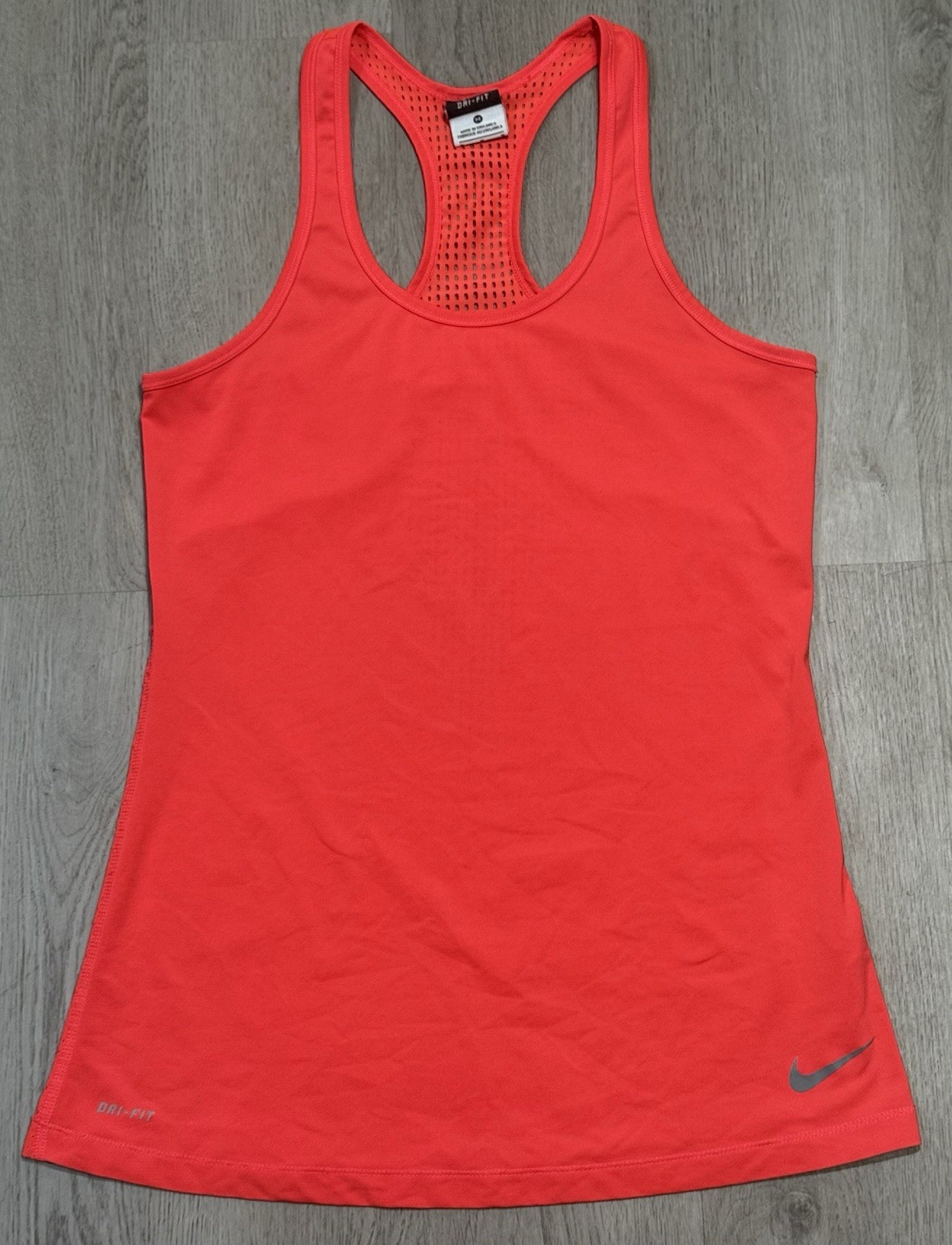 Nike Dri Fit Athletic Tank Top Racerback Women’s Size M Coral Pink Workout UEC
