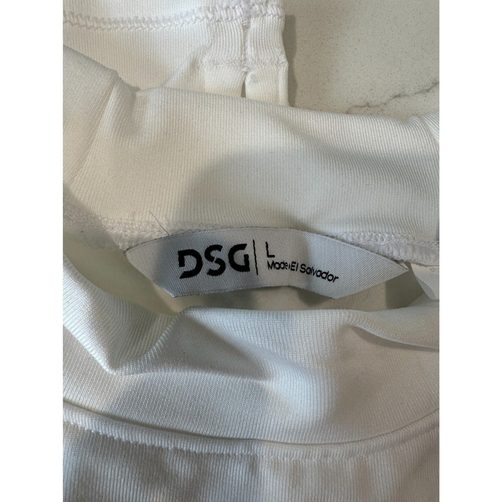 NWT DSG Cold Weather Mock Neck Base Layer Top White Size Large