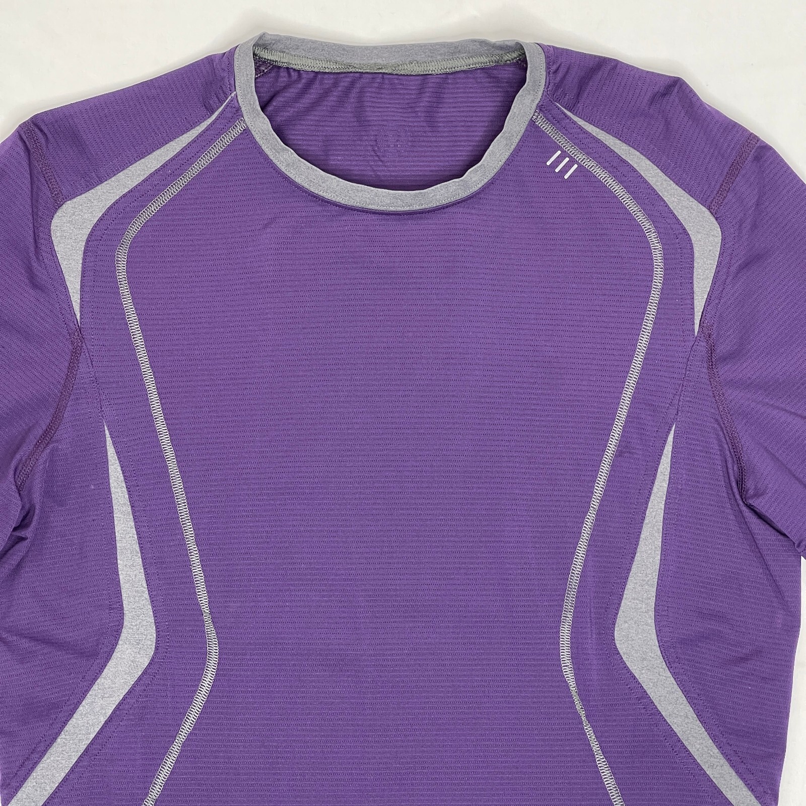 lululemon Vented Athletic Running Top Size Large L Exterior Pocket Purple Grey