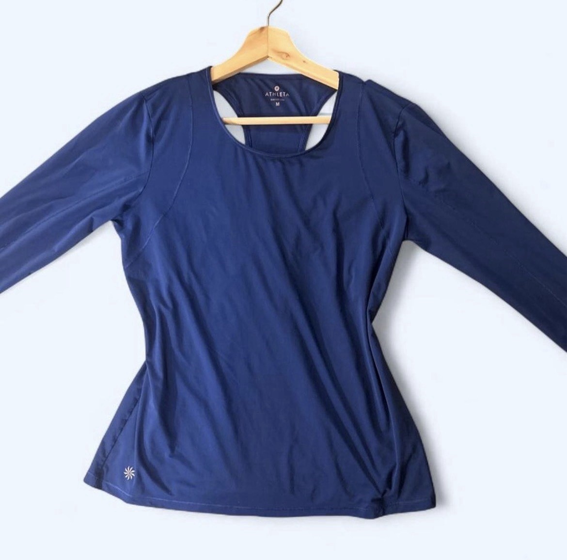 Athleta Royal Blue Long Sleeve Workout Top Size Medium Athletic