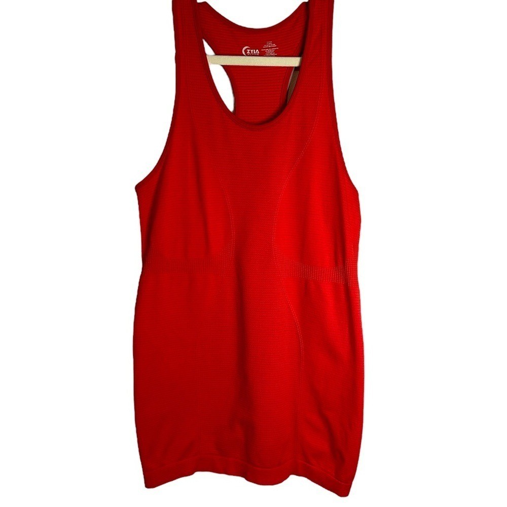Zyia Active Red Copper Charged Athletic Tank Top Medium Fitness Workout