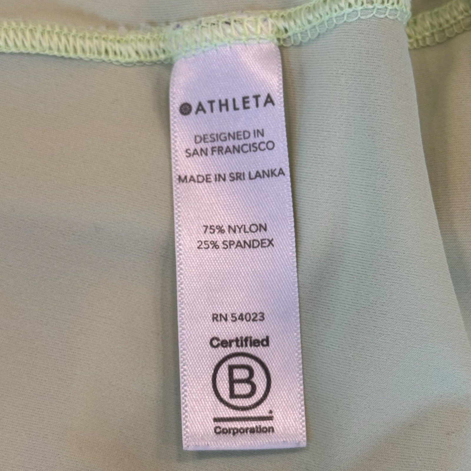Athleta Ultimate Train Tank Alluring Yellow Neon Green High Neck 530586 – Large