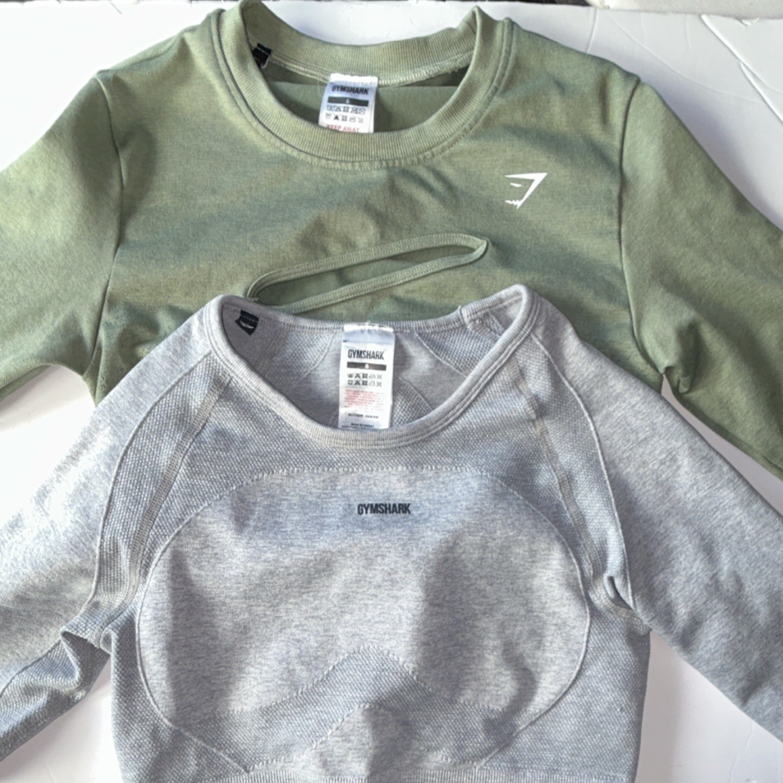 PAIR Gymshark Women’s Long Sleeve Cropped Activewear Top Gray & Green Size S