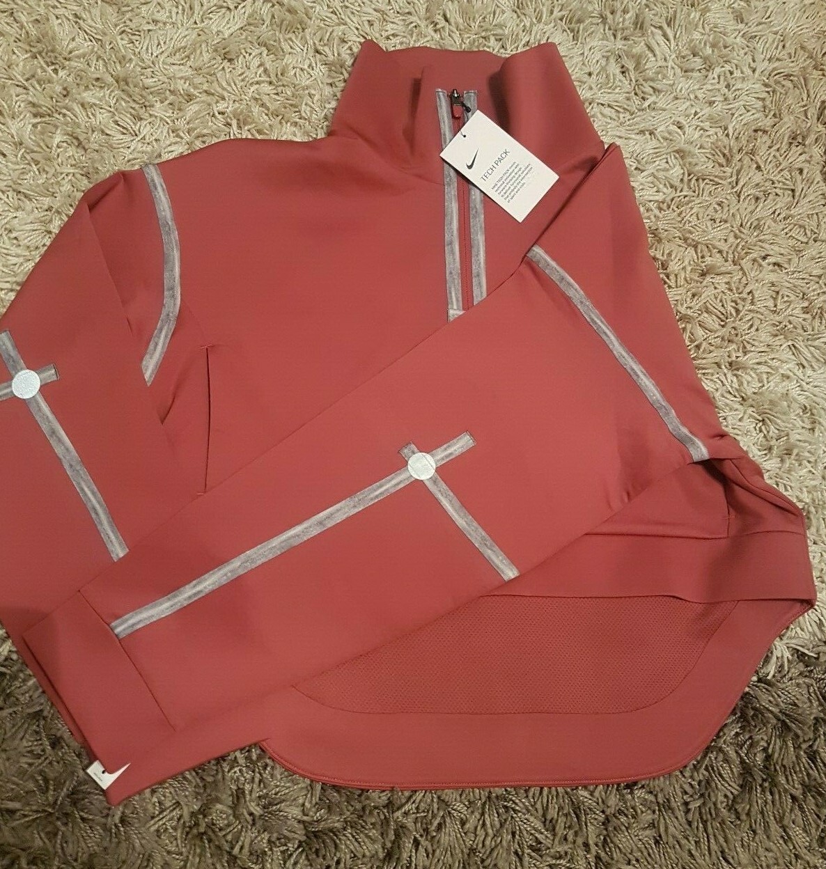 NIKE TECH PACK CITY READY 1/4 ZIP PULLOVER TOP JUMPER SIZE S (BV4061 661) CEDAR