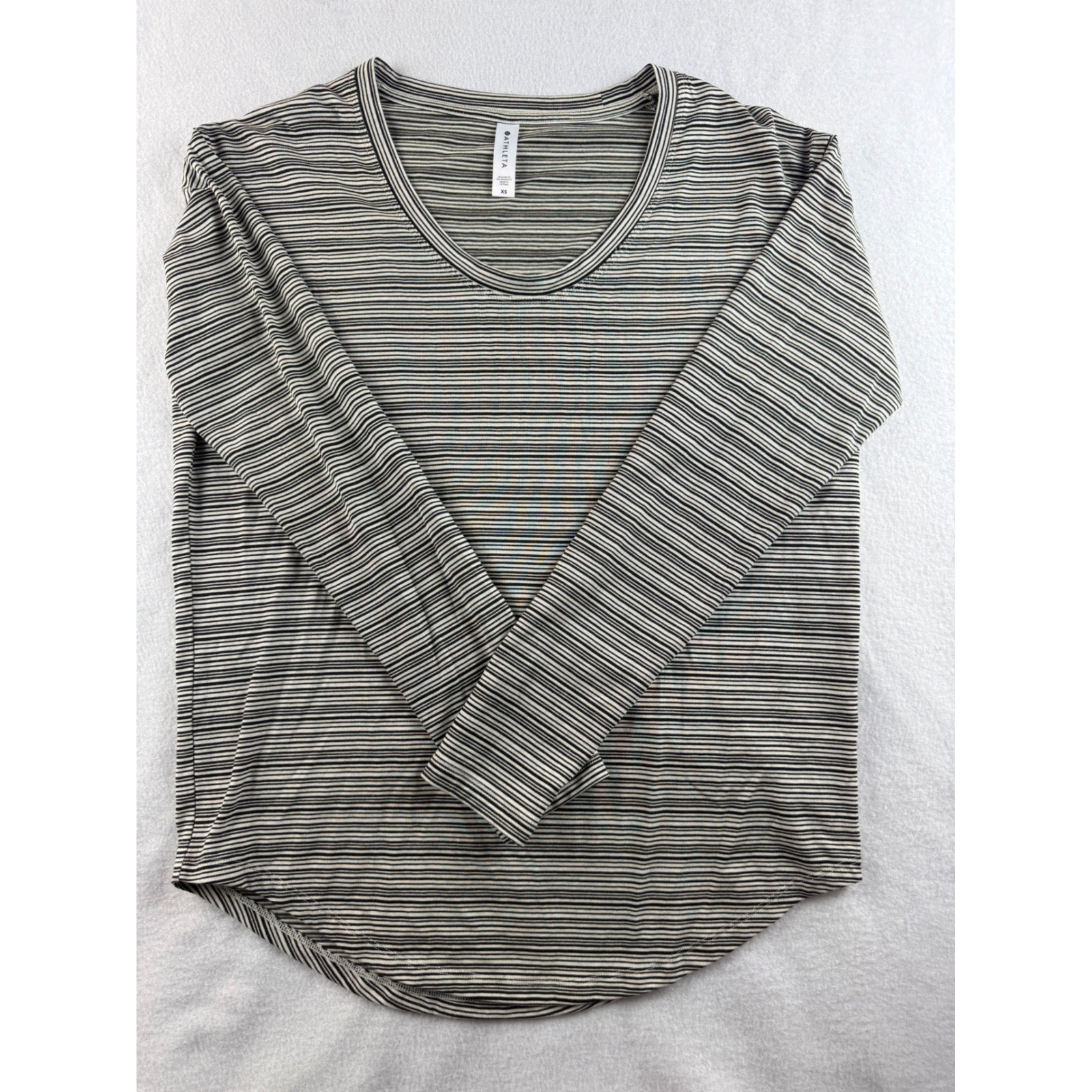 Athleta Striped Long Sleeve Top XS V Neck Casual Everyday