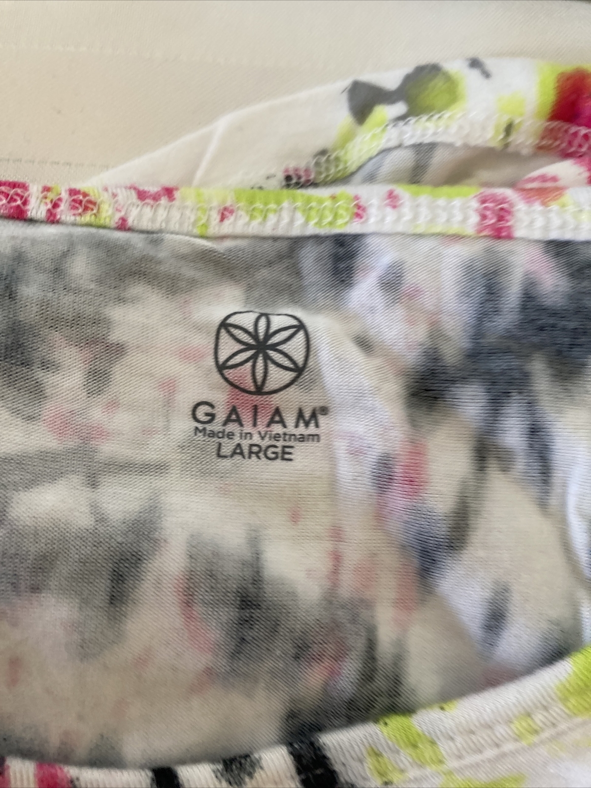 Gaiam Top Multicolor Size Large